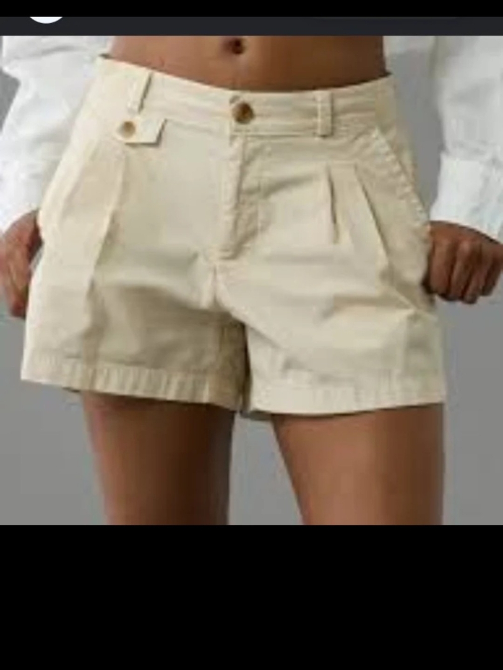 NWT! AMERICAN EAGLE high waisted pleated shorts